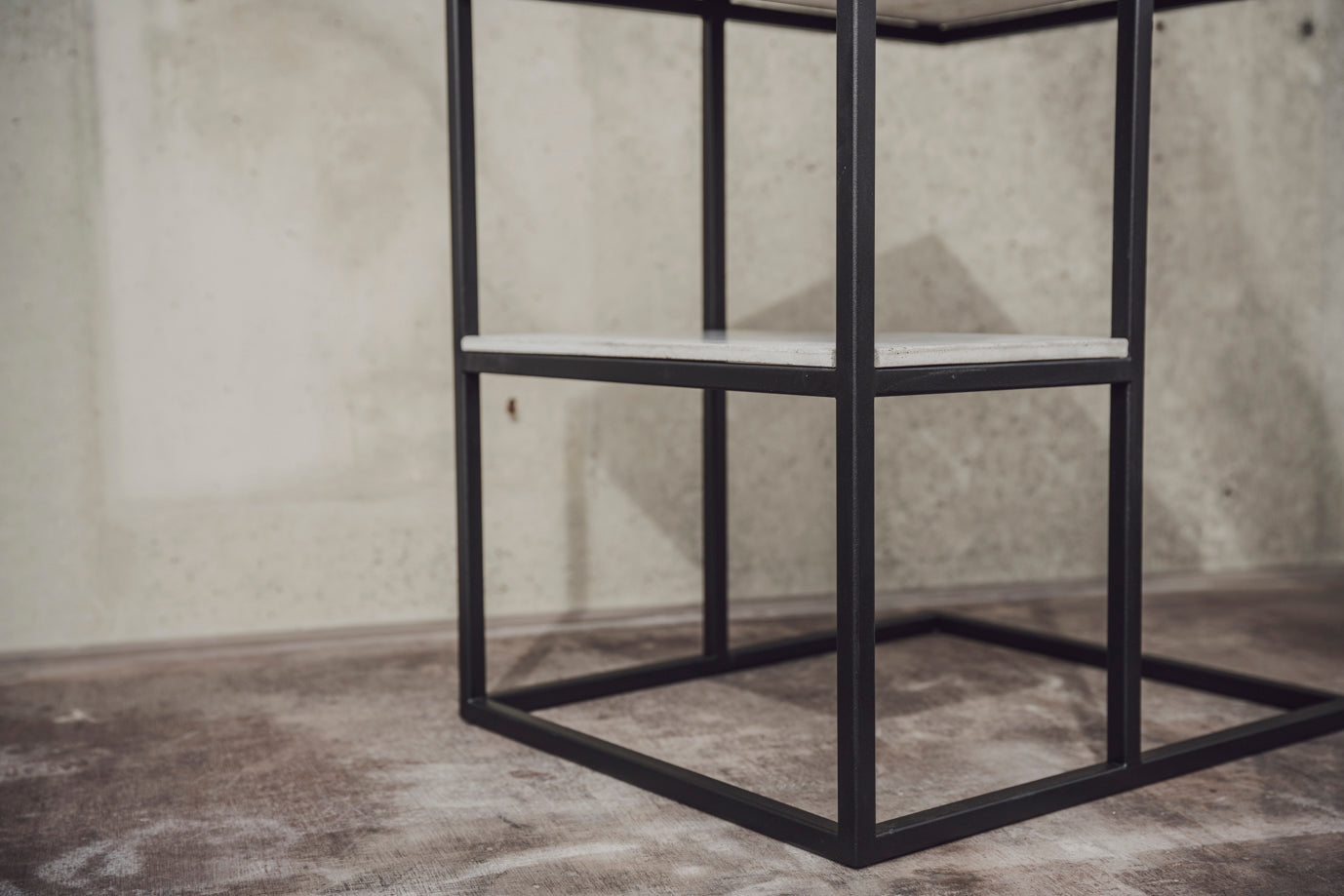 Beistelltisch PAL mit Beton - MeeAR Design