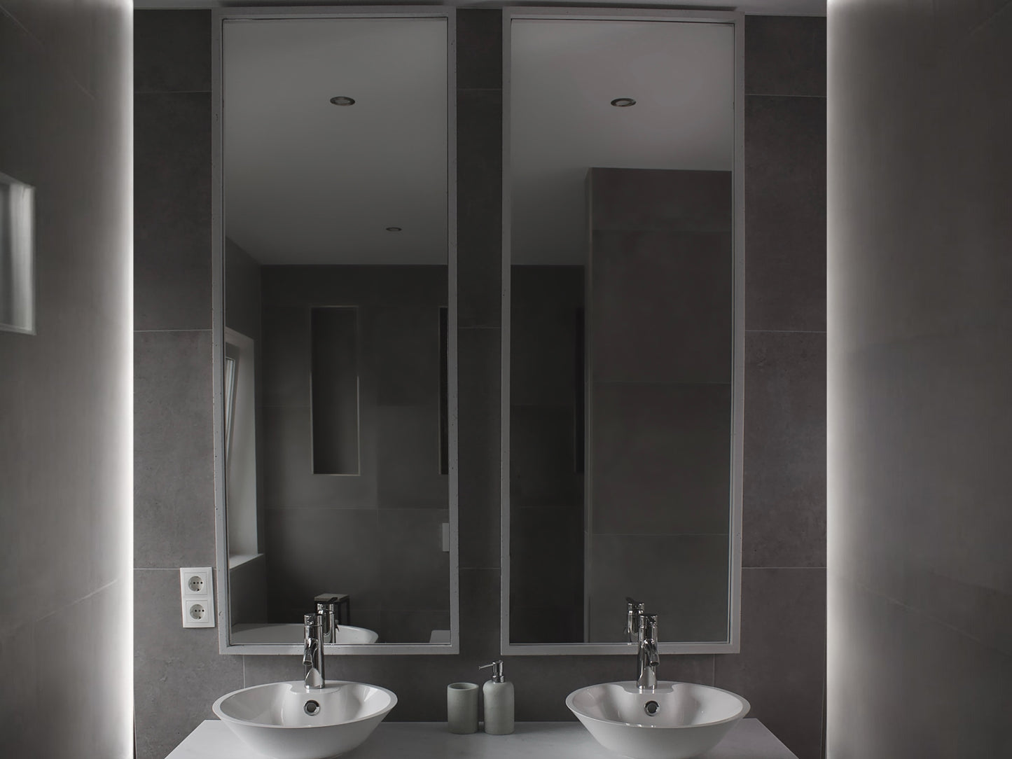 Spiegelrahmen aus Beton, ANSANIT - MeeAR Design