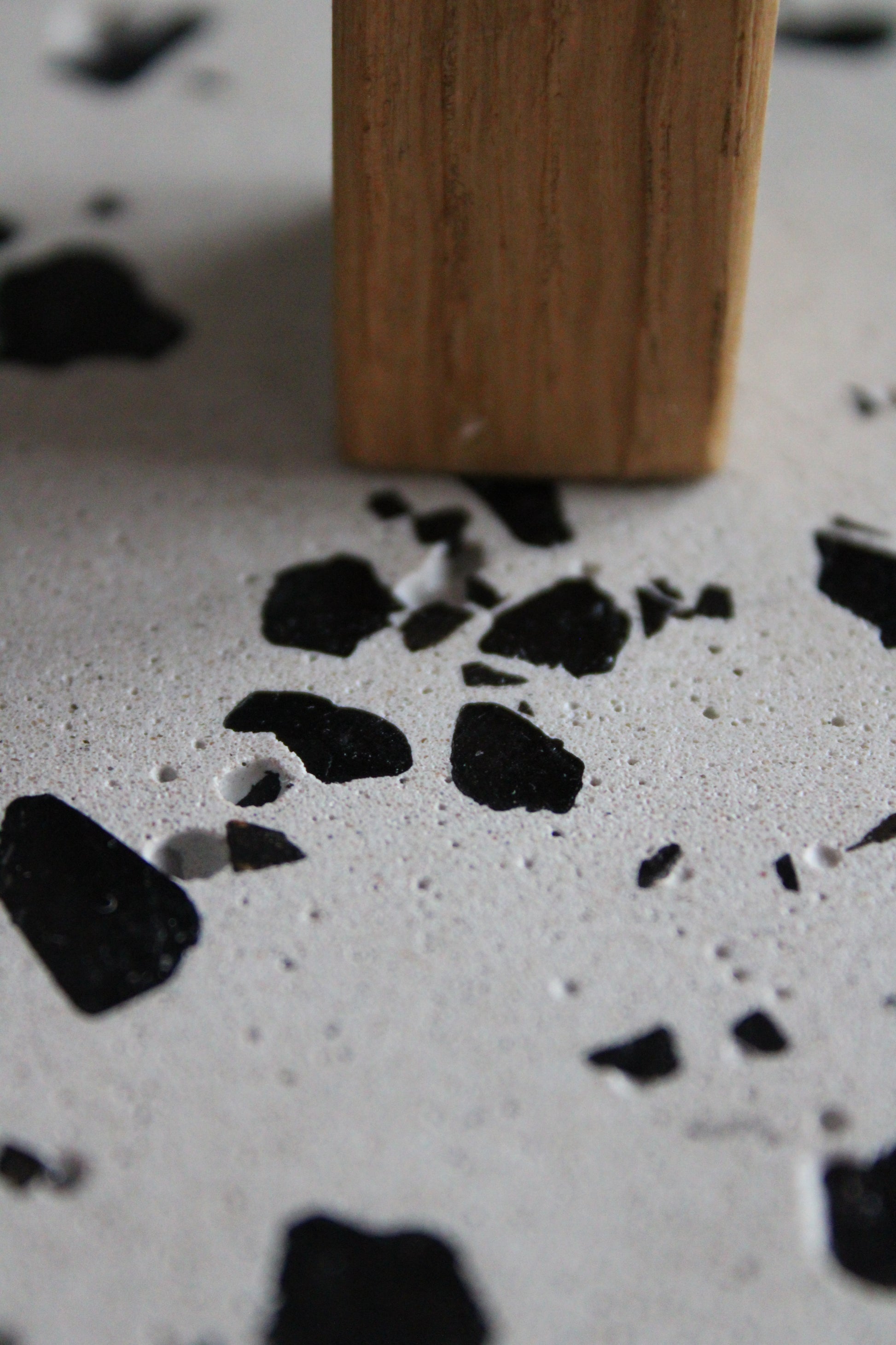 Küchenrollenhalter, ARNET-Terrazzo - MeeAR Design