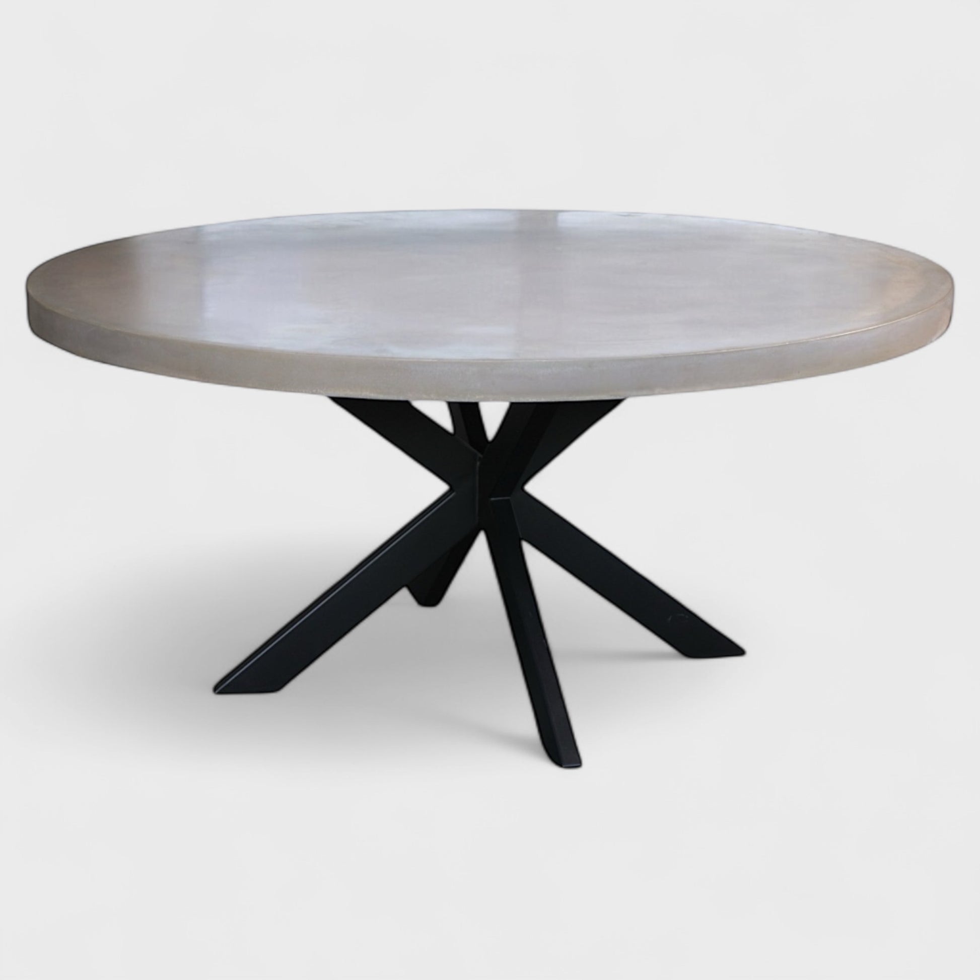 Massiver Betontisch, Jamant IV - MeeAR Design